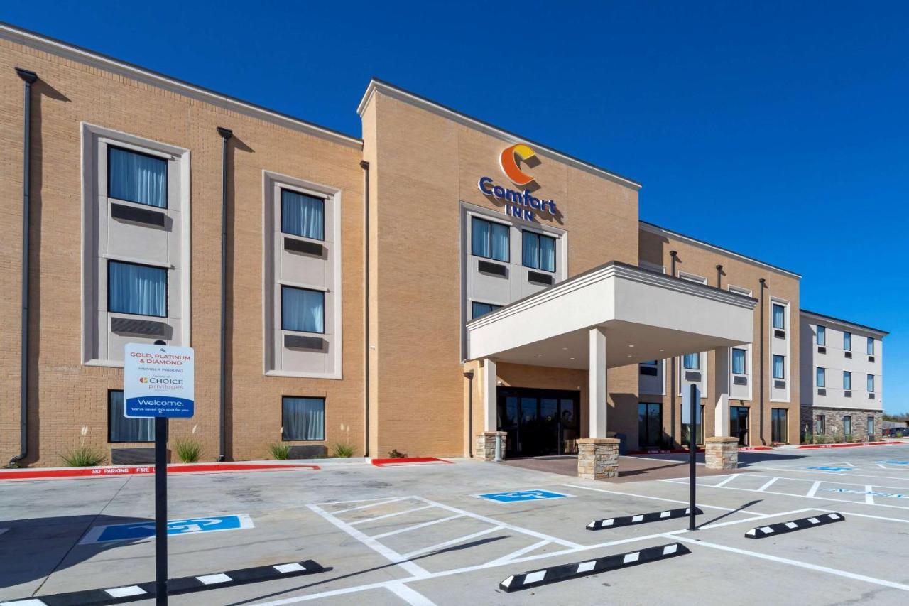 Comfort Inn & Suites Harrah Choctaw Buitenkant foto